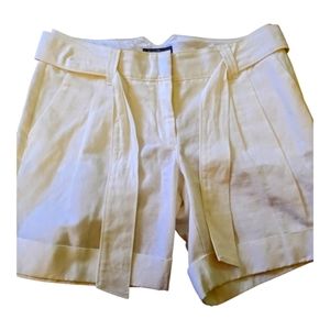 Women's Tommy Bahama Shorts with tie at waist. Sz 6. NWOT